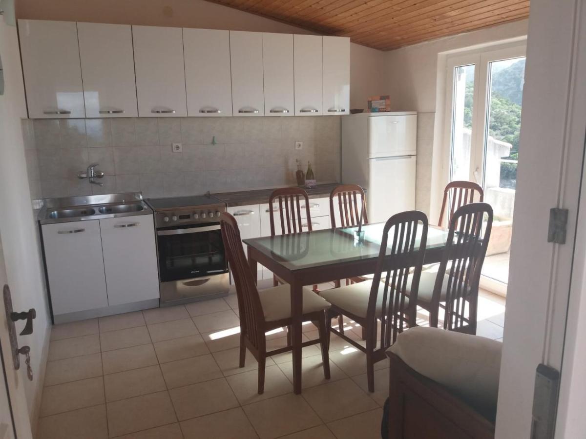 Apartament Boni02 Gdinj Zewnętrze zdjęcie