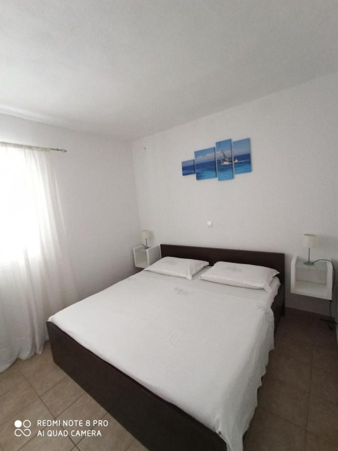 Apartament Boni02 Gdinj Zewnętrze zdjęcie