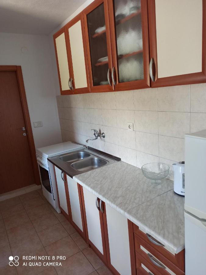 Apartament Boni02 Gdinj Zewnętrze zdjęcie