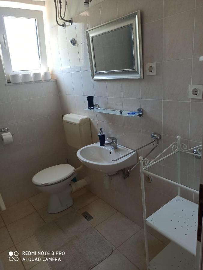 Apartament Boni02 Gdinj Zewnętrze zdjęcie