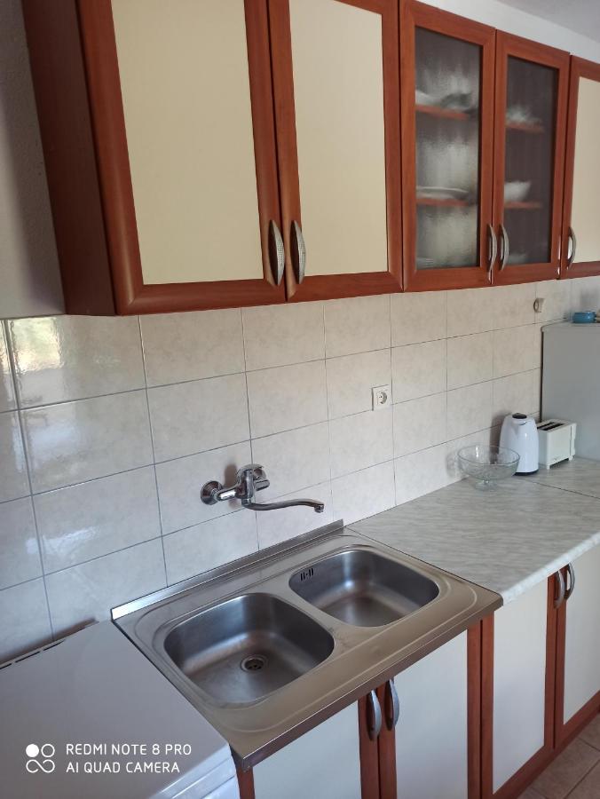 Apartament Boni02 Gdinj Zewnętrze zdjęcie